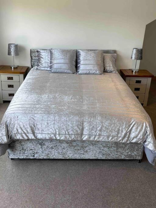 Very Large Lovely Double Room Loft Apartment Carlton Colville Exterior photo